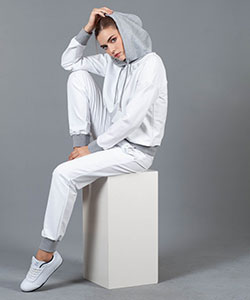 New arrivals for women: photo by Pars Sahin on Unsplash